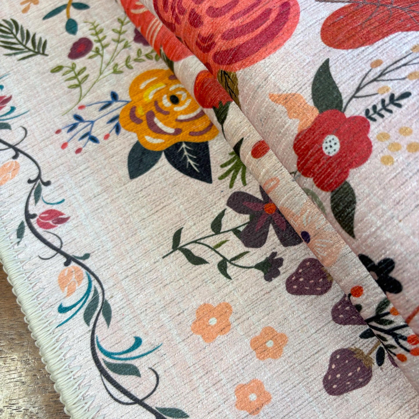 Shispare Area Rug