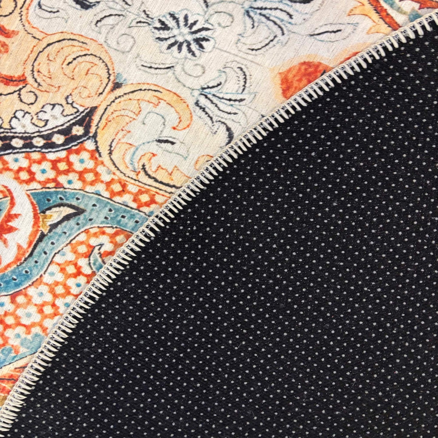Wasser Area Rug