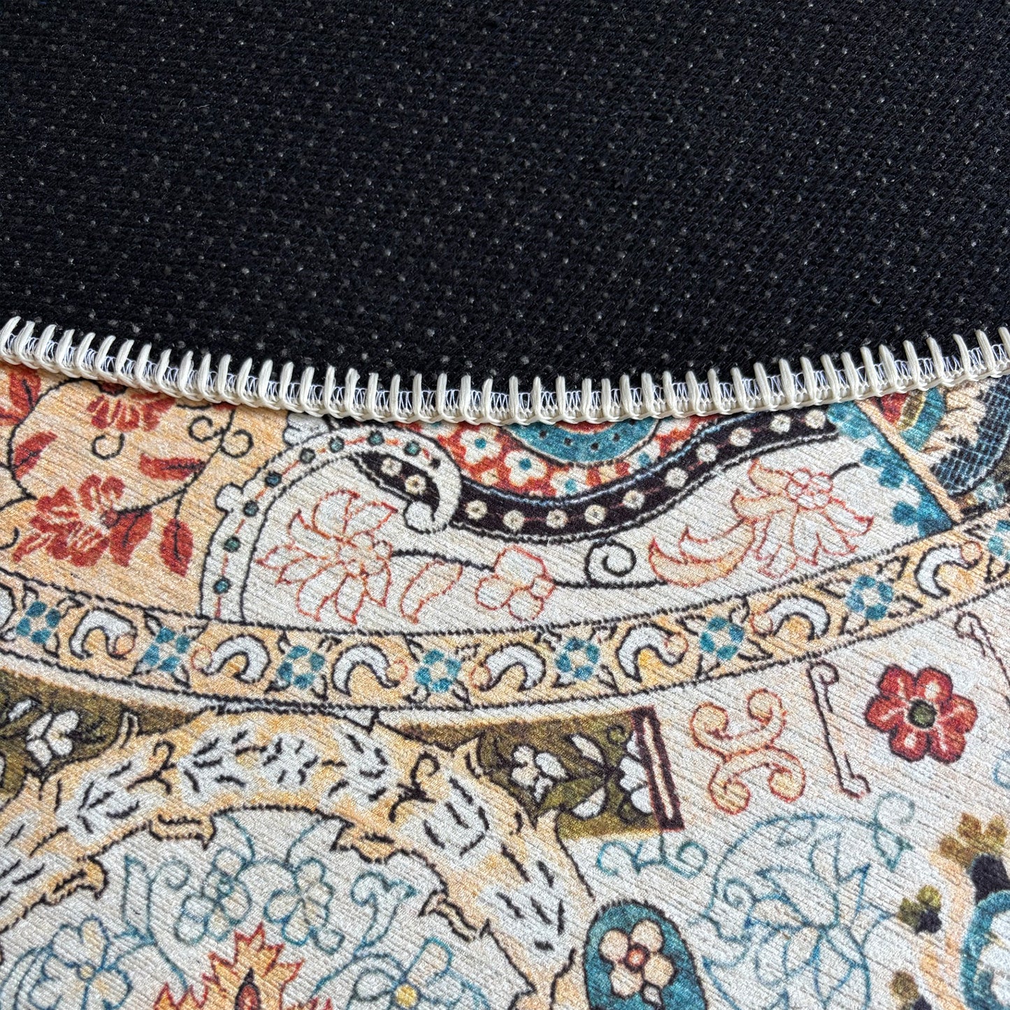 Wasser Area Rug