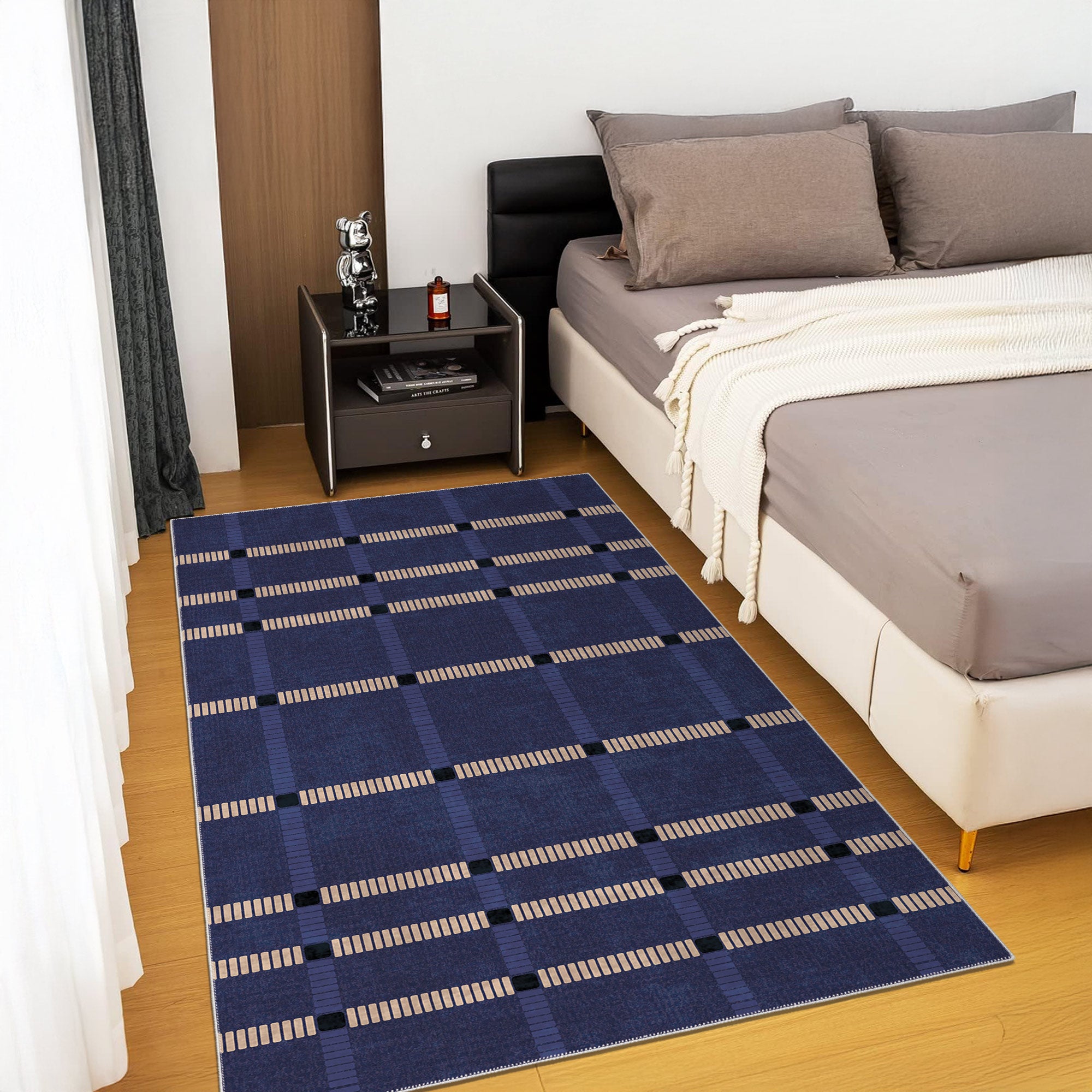 Quorra Area Rug