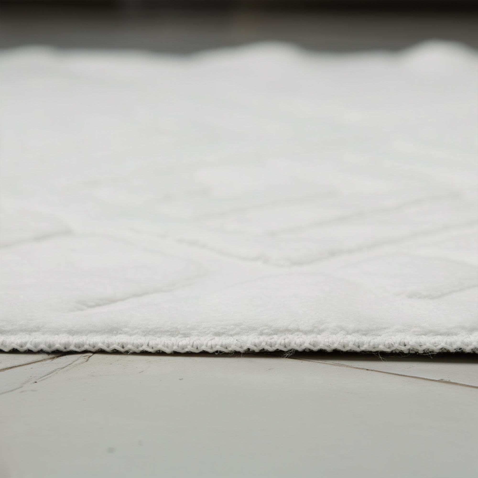 Patterned White Plush Area Rug