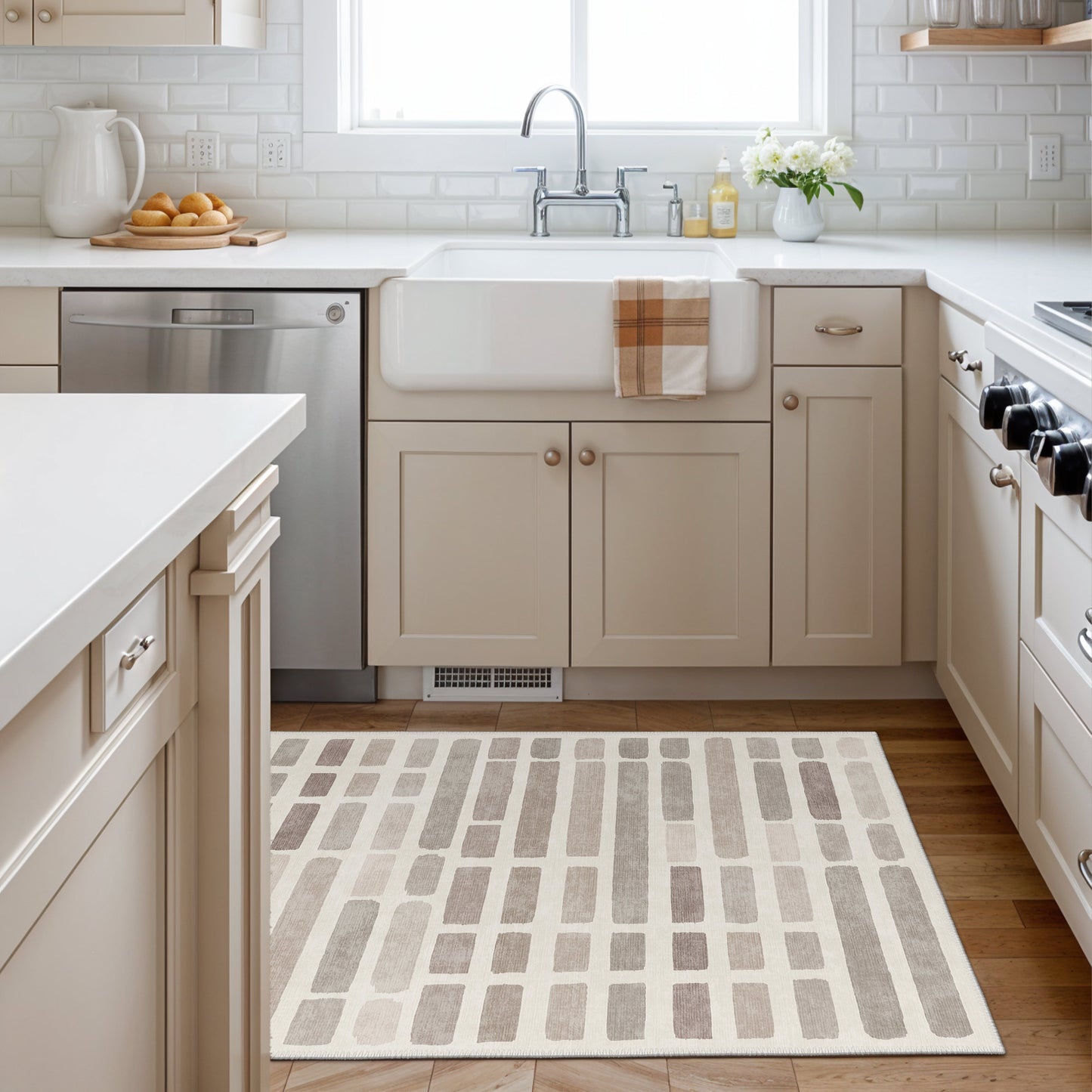 Nova Area Rug