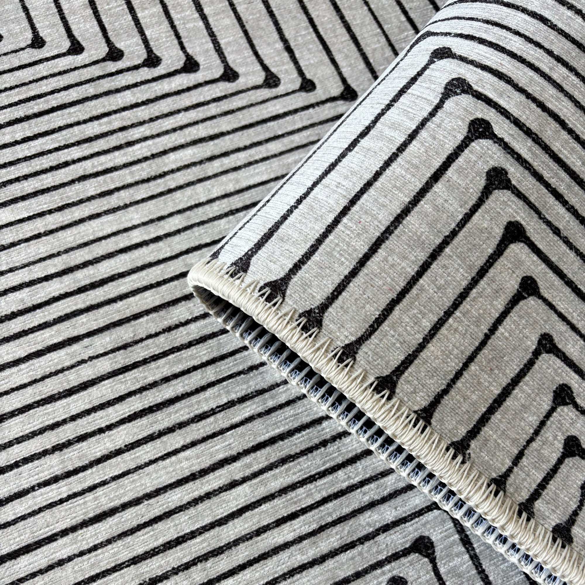 'Mega Flash Sale' Ossa Area Rug