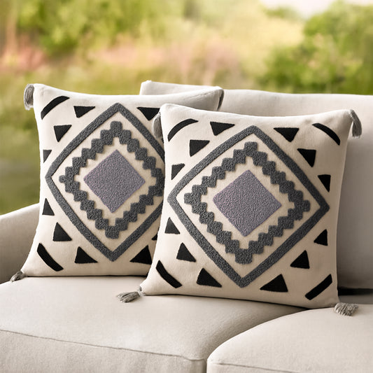 Punch Traditional Pillowcase Set